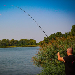 CANNE METHOD FEEDER "BLACK METHOD FEEDER 390XH" - 50-150gr - NEVIS